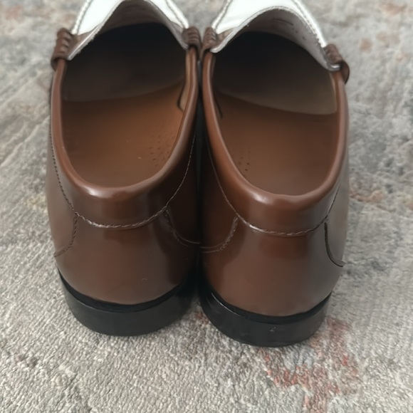 GH Bass Larson weejuns loafers size 12 mens white and brown lightly used - Picture 3 of 6